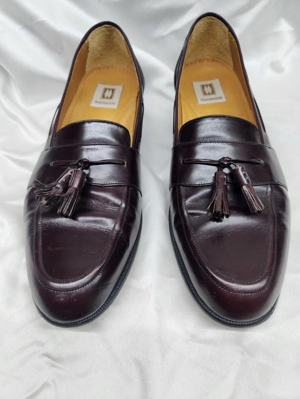 Magnanni polished leather